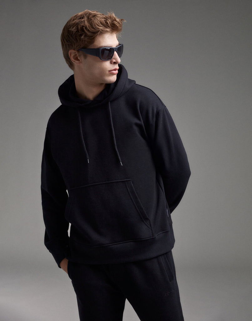 Status Mantra Classic Hoodie – Comfort Redefined